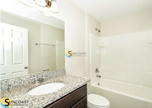 13624 SW 61st Cir, Unit 1 in Ocala, FL - Foto de edificio - Building Photo