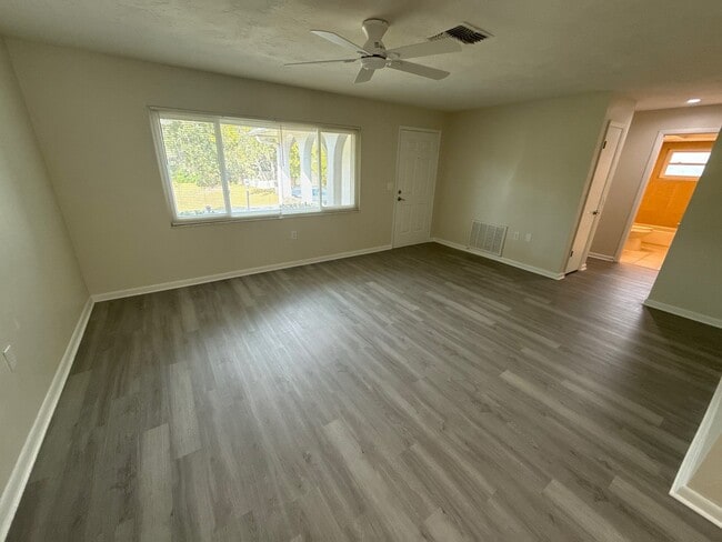 227 S Lee St in Beverly Hills, FL - Building Photo - Building Photo