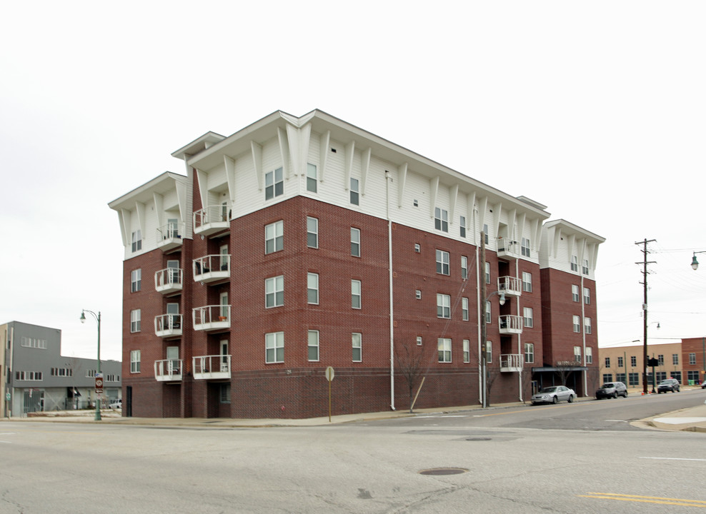 Harbor Lights in Memphis, TN - Building Photo