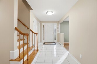 2481 E Rahn Rd in Dayton, OH - Building Photo - Building Photo