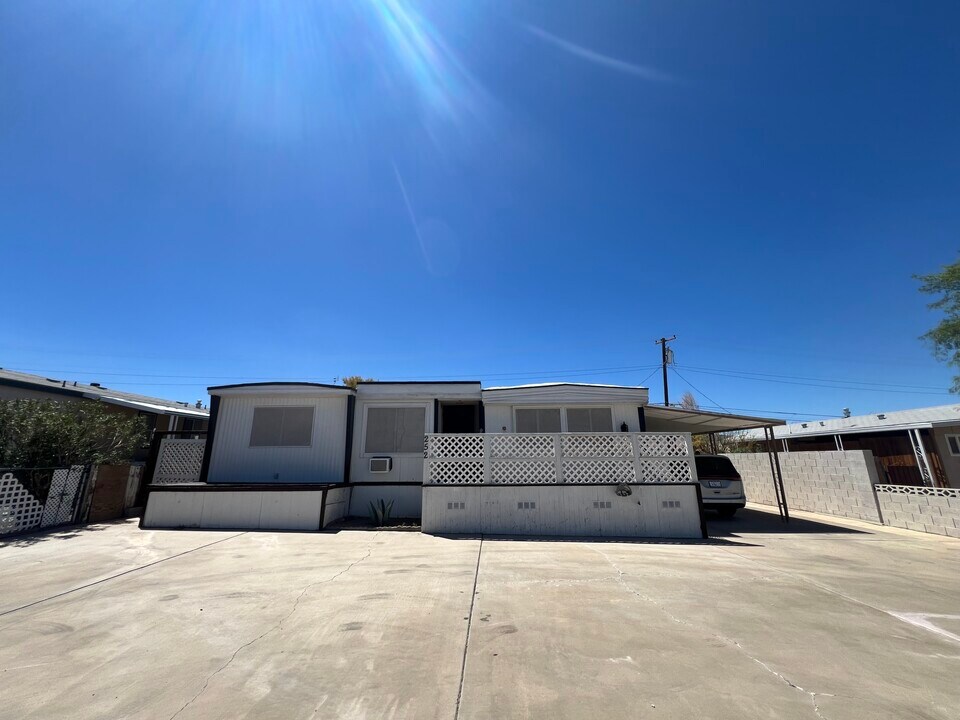 252 Mojave Ln in Henderson, NV - Foto de edificio