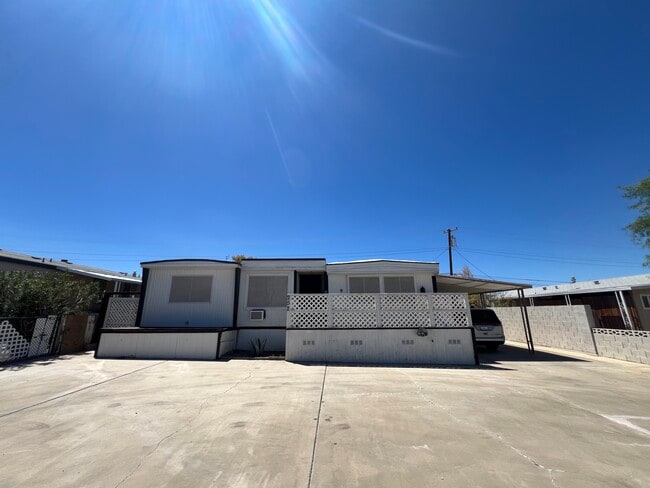 property at 252 Mojave Ln