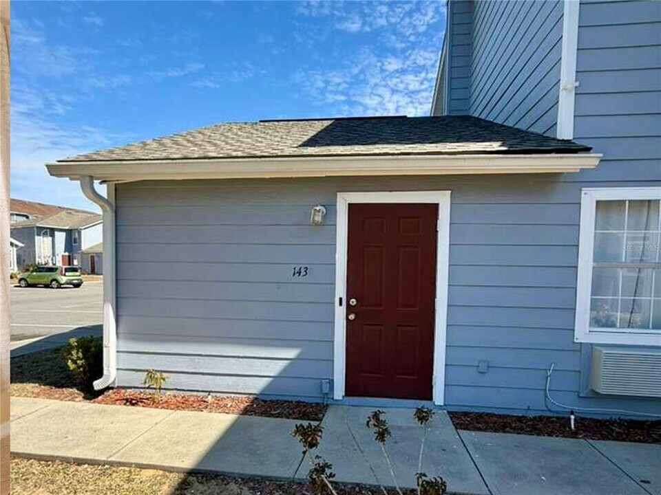 143 Mango Dr in Davenport, FL - Building Photo