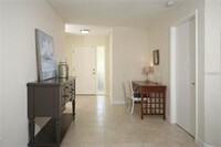 2943 Tuckerstown Dr in Sarasota, FL - Foto de edificio - Building Photo