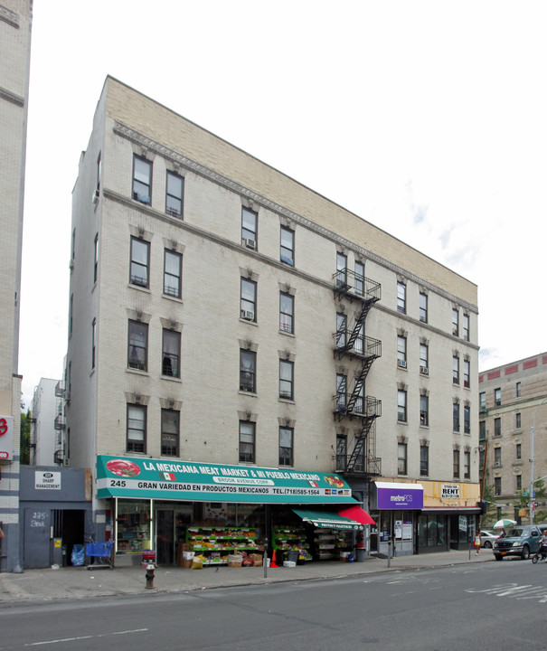 245 Brook Ave in Bronx, NY - Building Photo