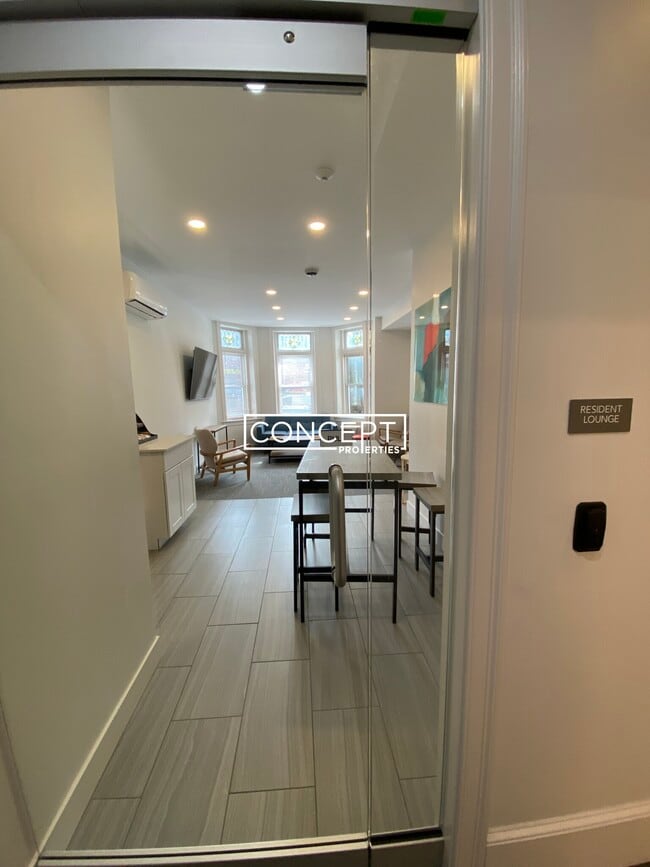 property at 51 Queensberry St