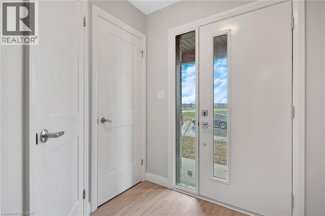 520 Orr St in Stratford, ON - Building Photo - Building Photo