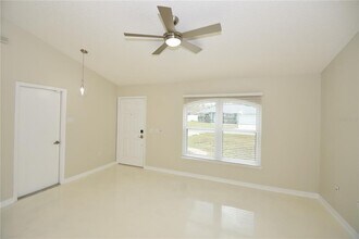 31 Slumber Path in Palm Coast, FL - Building Photo - Building Photo
