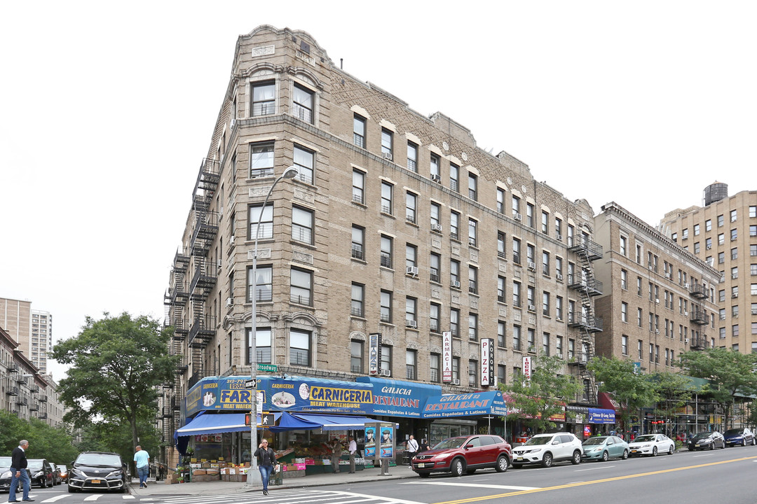 4081-4089 Broadway in New York, NY - Foto de edificio