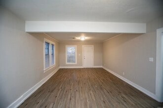 4800 Rogers St in North Little Rock, AR - Building Photo - Building Photo