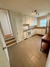 4208 Poppleton Ave in Omaha, NE - Building Photo - Building Photo