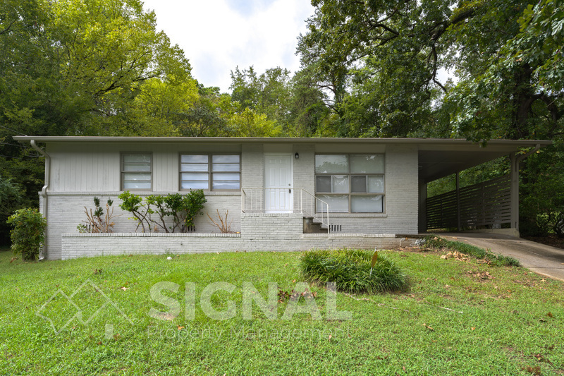 636 Park Ln in Fultondale, AL - Foto de edificio