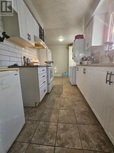 88 B Bernick Dr in Barrie, ON - Building Photo - Building Photo