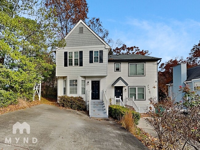 property at 5210 Laurel Bridge Dr SE