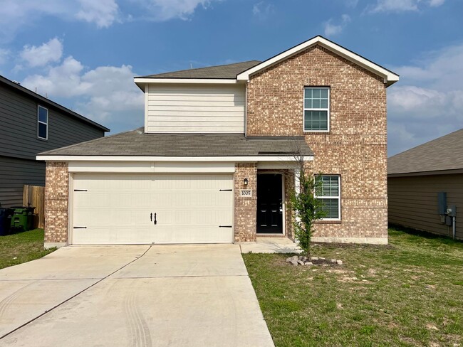 1005 Riverdale Cove in Jarrell, TX - Foto de edificio - Building Photo
