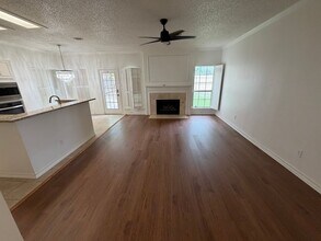 8320 Mountainview Dr in Dallas, TX - Building Photo - Building Photo