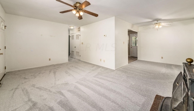 740 Stinchcomb Dr in Columbus, OH - Building Photo - Building Photo