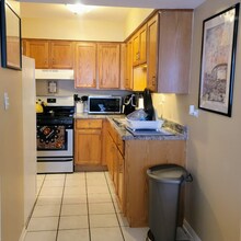 10425 Natoma Ave in Chicago Ridge, IL - Building Photo - Building Photo