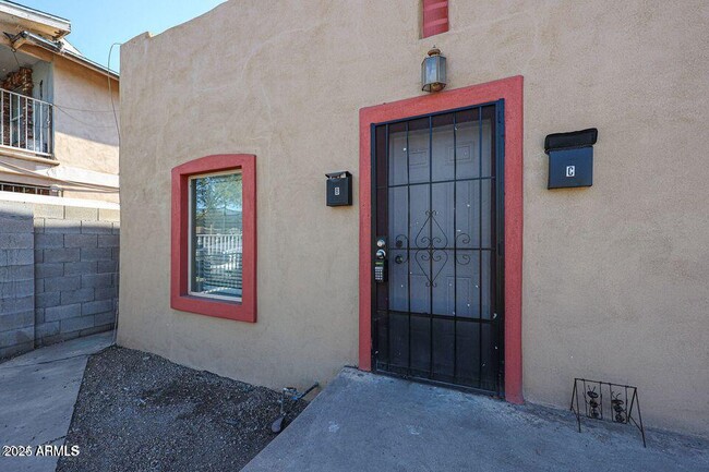 2501 E Culver St in Phoenix, AZ - Building Photo - Building Photo