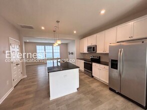 7731 Leeds Castle Ln in New Kent, VA - Building Photo - Building Photo