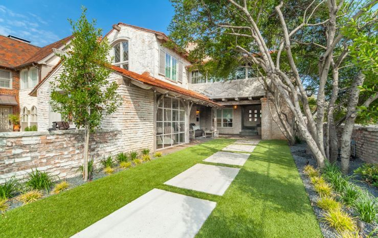 University Park Duplex Historic Remodel in Dallas, TX - Building Photo