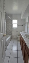 2305 Pictoria Dr in Bakersfield, CA - Building Photo - Building Photo