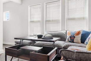 3310 E 9th St, Unit 3310 E 9th in Indianapolis, IN - Building Photo