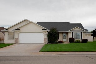 1520 Pilot St in Payette, ID - Building Photo