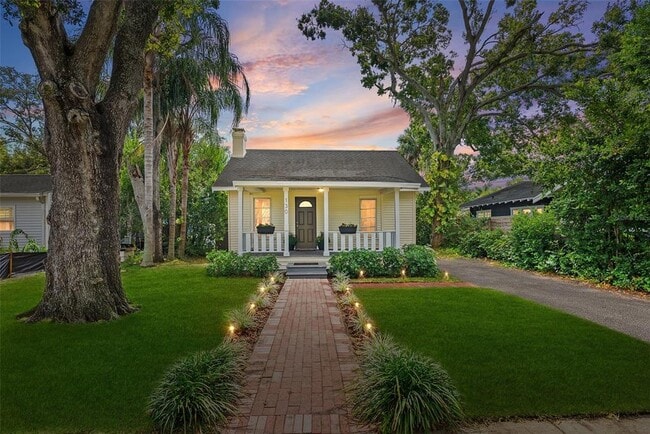 property at 130 17th Ave N