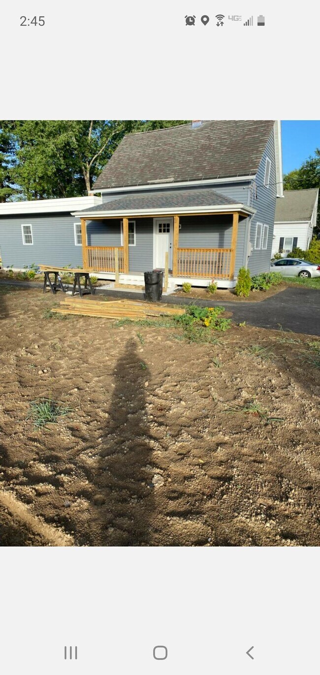 776 Quinebaug Rd Rentals in North Grosvenordale, CT