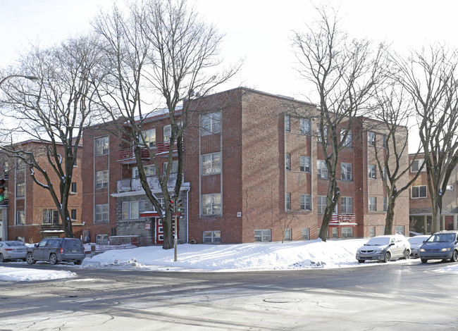 5980 Decelles in Montréal, QC - Building Photo - Primary Photo