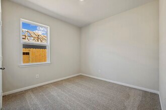 10442 Red Cardinal Dr in Cleveland, TX - Building Photo - Building Photo