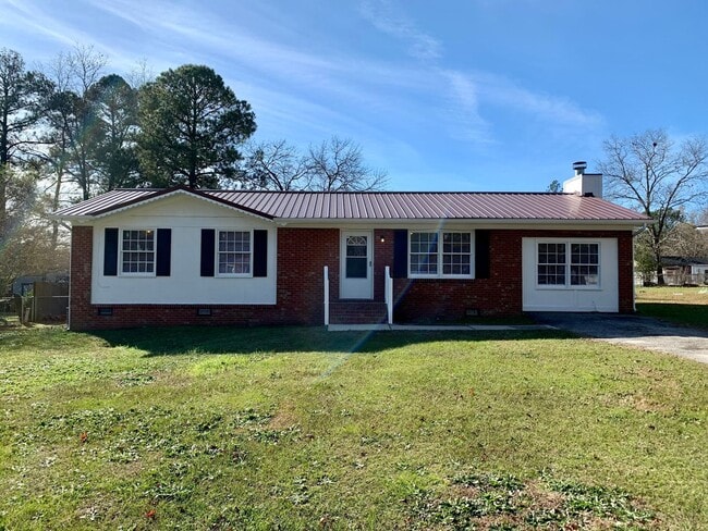 property at 661 Azalea Dr