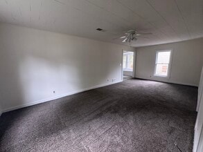 837 S Belmont Ave in Decatur, IL - Building Photo - Building Photo