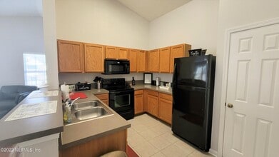 2200 Marsh Hawk Ln in Fleming Island, FL - Building Photo - Building Photo