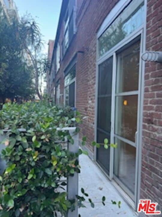 property at 527 Molino St