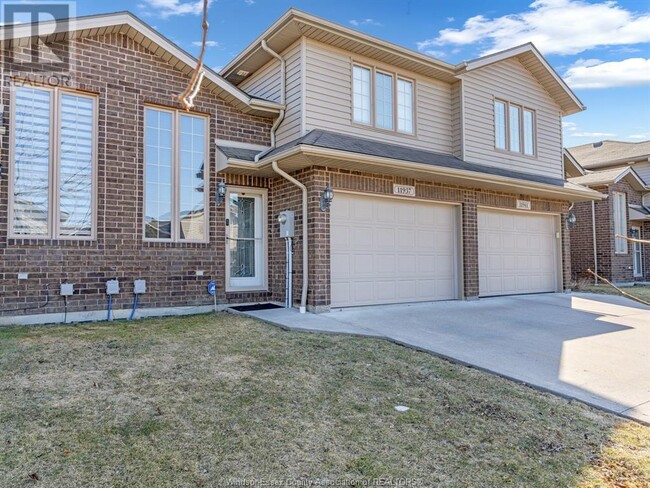 11937 Boulder Crescent in Windsor, ON - Building Photo - Building Photo