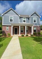 1728 Windsor Hill Blvd in Montgomery, AL - Building Photo