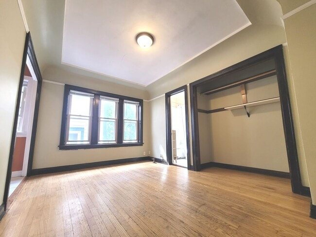 1527 Marshall in Milwaukee, WI - Building Photo - Building Photo
