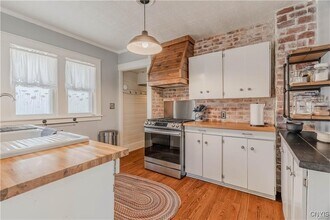 1014 Myrtle Ave in Watertown, NY - Building Photo - Building Photo