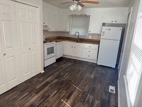 1622 Spring Garden St in Greensboro, NC - Building Photo - Building Photo