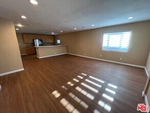 17844 Hartland St in Los Angeles, CA - Building Photo - Building Photo