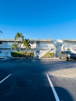 510 24th Ave N in Lake Worth Beach, FL - Building Photo