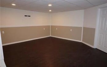 6671 Mine Dr in Macungie, PA - Building Photo - Building Photo