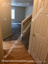 3902 Pringle Creek Ct SE in Salem, OR - Building Photo - Building Photo
