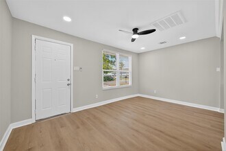 889 Chas Ln in Houston, TX - Building Photo - Building Photo