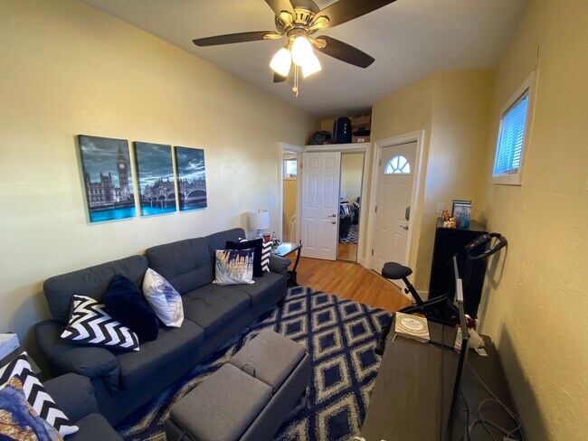 property at 39 Cross St