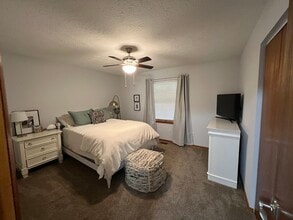 612 Acorn Pl in Cuyahoga Falls, OH - Building Photo - Building Photo