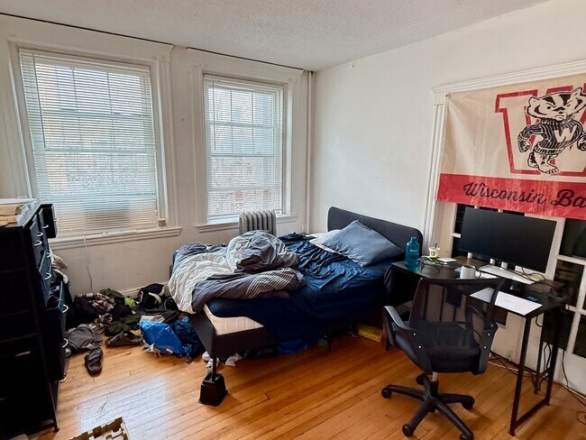 30 Chester St in Boston, MA - Building Photo - Building Photo