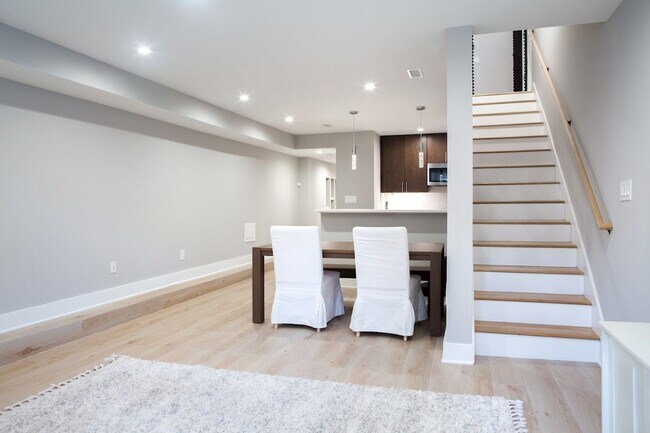 720 East Capitol St NE in Washington, DC - Building Photo - Building Photo